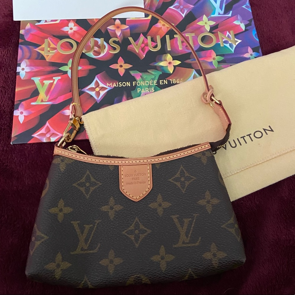 SOLD AUTHENTIC LOUIS VUITTON MINI POCHETTE DEL